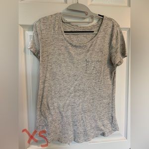 Old navy scoop neck tee